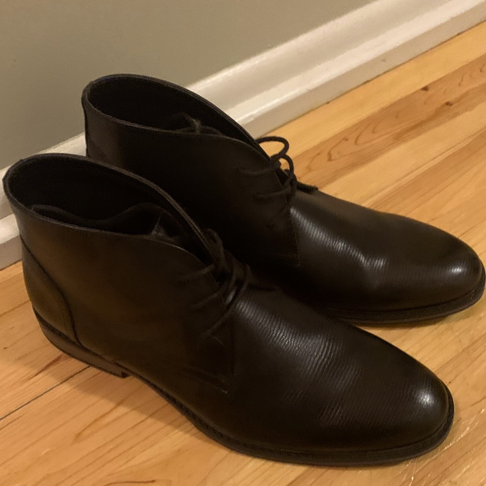 Almost Brand New Black Express Ankle Suit Dress Shoes. Worn once.